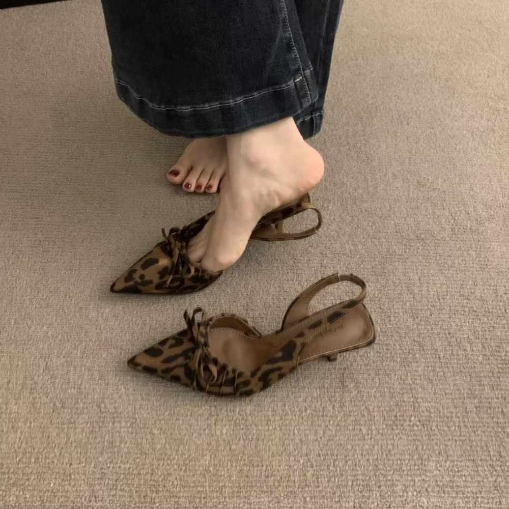 Yazlık Sivri Burunlu Kadın Yük - Summer Clothing Items incelemesi ve fiyatı
